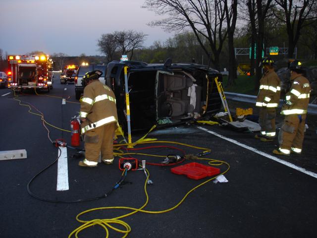 4/22/08 - Motor Vehicle Accident / Extrication